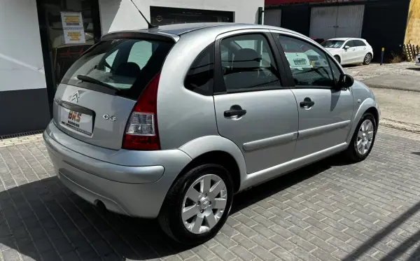 Citroën C3 2009 - 7250 EUR, 116000 km - AUTO.MOTO.pt - 116000km - foto 4 de 14