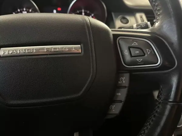 Land Rover Range Rover Evoque 2017 - 16950 EUR, 149900 km - AUTO.MOTO.pt - 149900km - foto 19 de 32