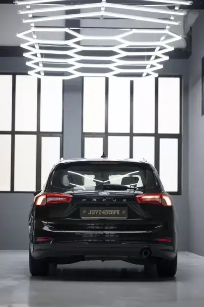 Ford Focus 2021 - 13850 EUR, 196506 km - AUTO.MOTO.pt - 196506km - foto 38 de 42