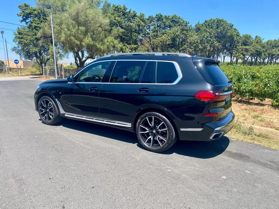 BMW X7 2021 - 84900 EUR, 69000 km - AUTO.MOTO.pt - 69000km - foto 3 de 49