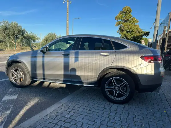 Mercedes-Benz GLC 300 2022 — foto 3 de 38
