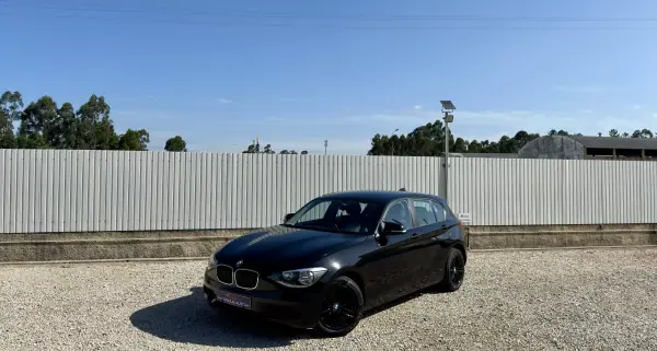 BMW 116 2013 - 13600 EUR, 239000 km - AUTO.MOTO.pt - 239000km - foto 13 de 13