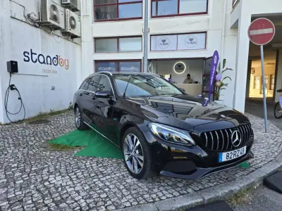 Mercedes-Benz C 350 2016 - 19950 EUR, 169000 km - AUTO.MOTO.pt - 169000km - foto 1 de 13