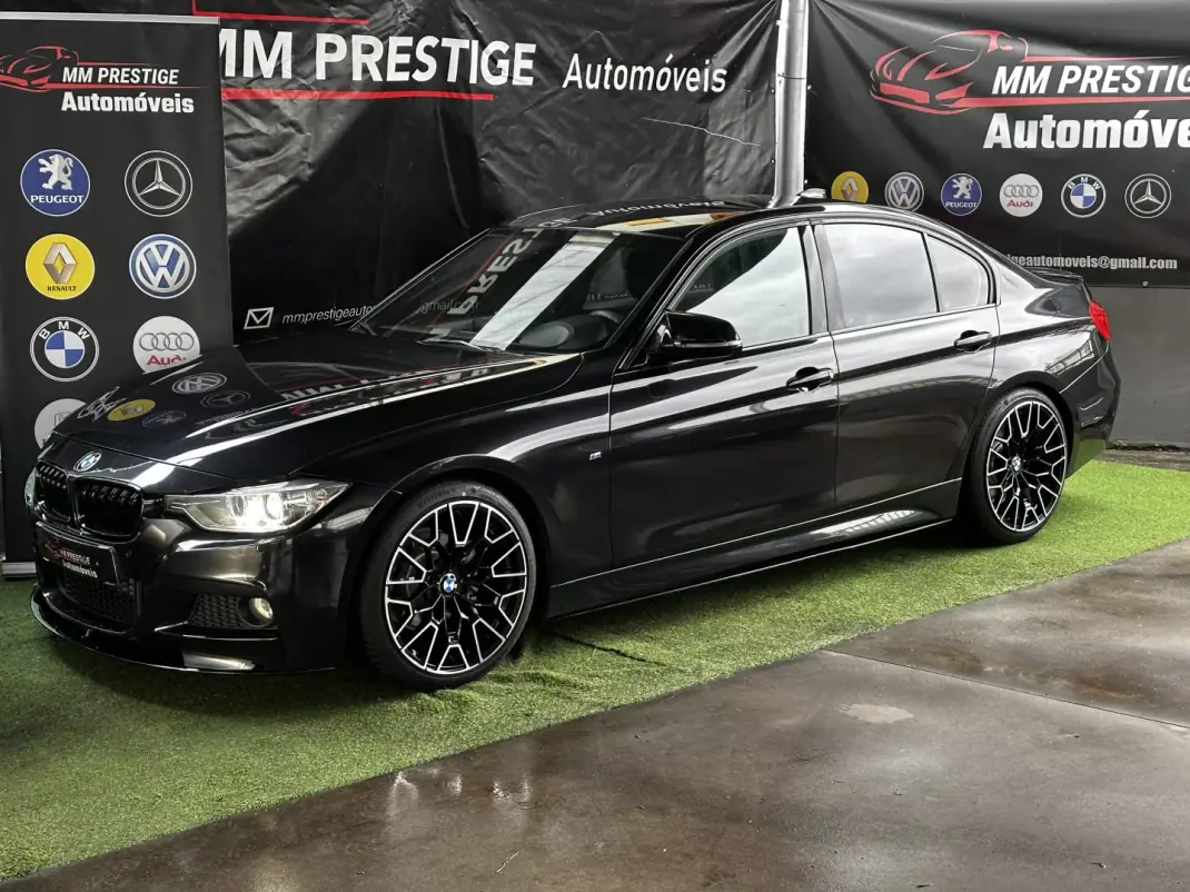 BMW 318 2014 - 18750 EUR, 237000 km - AUTO.MOTO.pt - 237000km - foto 9 de 40