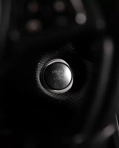 Mercedes-Benz A 180 2018 - 19950 EUR, 128000 km - AUTO.MOTO.pt - 128000km - foto 19 de 24