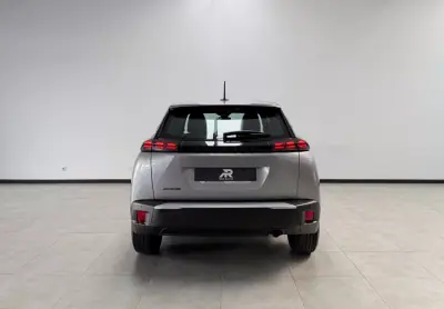 Peugeot 2008 2025 — photo 6 of 17