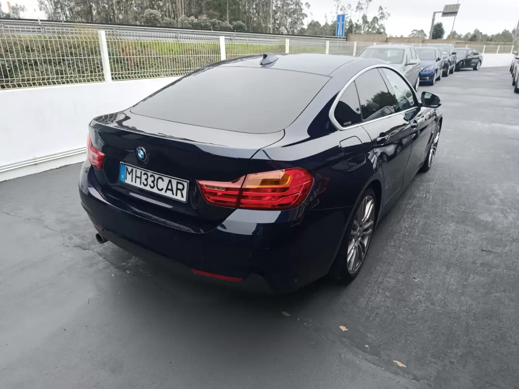 BMW 418 Gran Coupé 2017 - 19899 EUR, 172577 km - AUTO.MOTO.pt - 172577km - foto 8 de 32