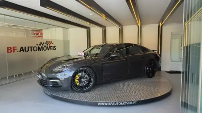 Porsche Panamera 2016 - 62500 EUR, 186989 km - AUTO.MOTO.pt - 186989km - foto 2 de 69