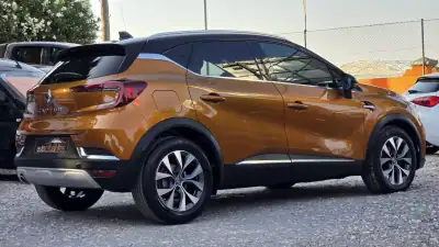 Renault Captur 2021 - 18500 EUR, 53600 km - AUTO.MOTO.pt - 53600km - foto 5 de 22