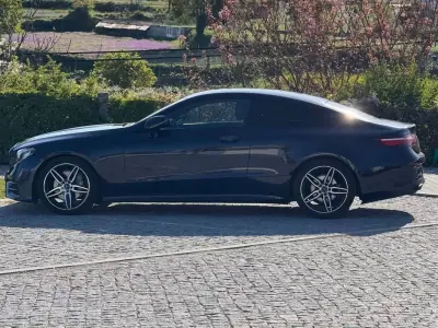 Mercedes-Benz E 220 2017 - 29990 EUR, 215000 km - AUTO.MOTO.pt - 215000km - foto 31 de 34