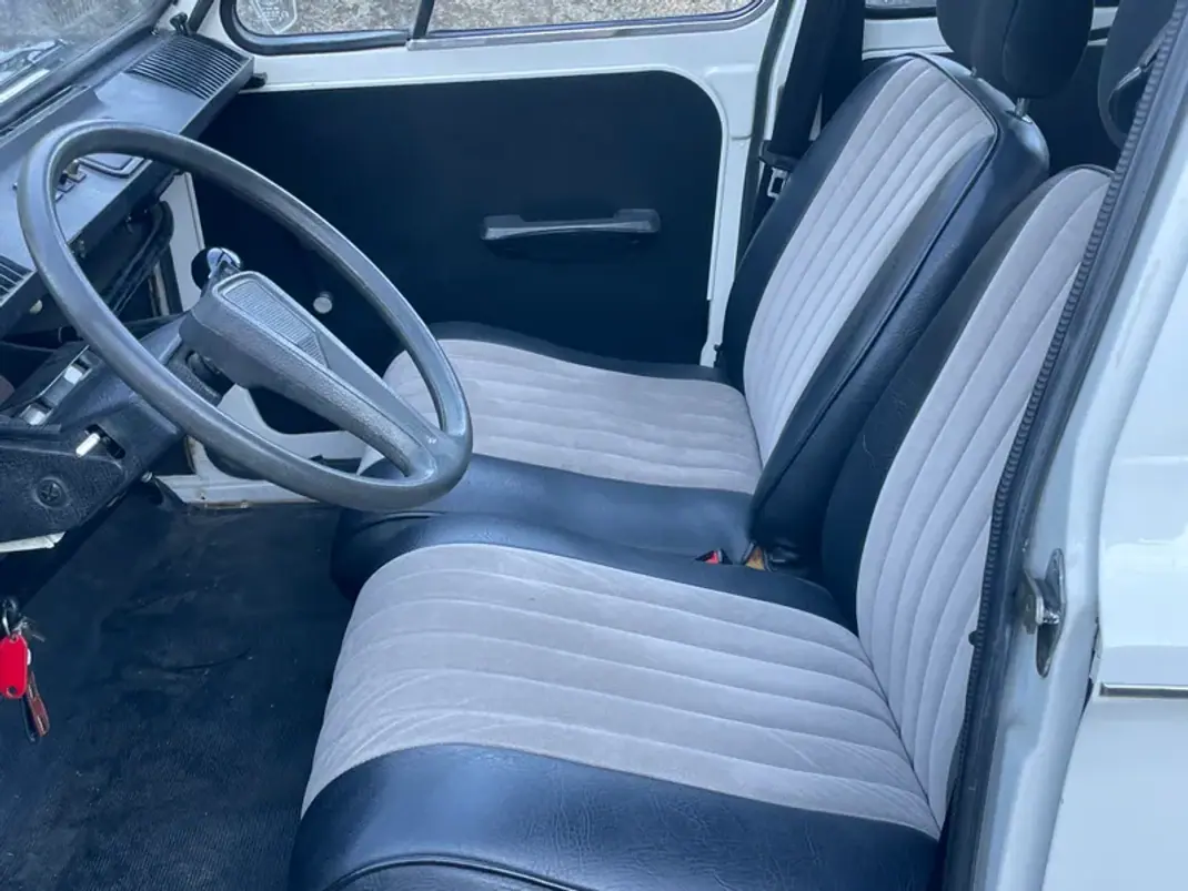 Citroën Dyane 1979 - 7900 EUR, 92000 km - 92000km - foto 13 de 38