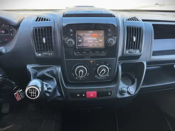 Citroën JUMPER 2.0 Blue Hdi L 2 H 2 2022 - 17990 EUR, 214180 km - AUTO.MOTO.pt - 214180km - foto 11 de 15