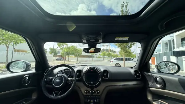 MINI Countryman 2019 - 19990 EUR, 98182 km - AUTO.MOTO.pt - 98182km - foto 15 de 54