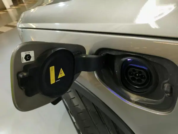 Volvo XC 40 2022 - 28750 EUR, 114610 km - AUTO.MOTO.pt - 114610km - foto 4 de 8