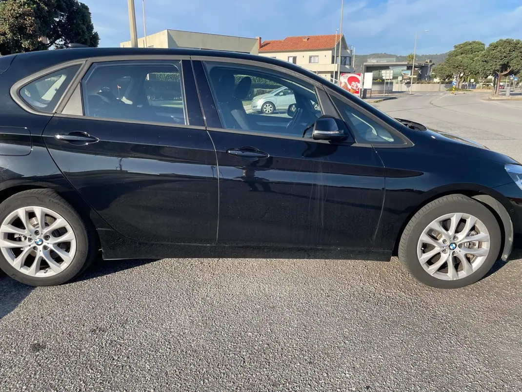BMW 225xe Active Tourer 2019 - 16500 EUR, 81000 km - 81000km - foto 8 de 11