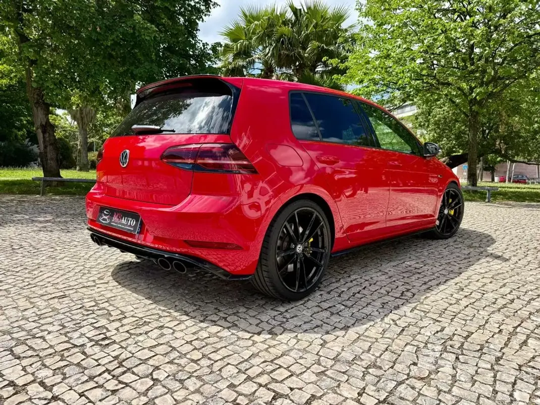Volkswagen Golf 2019 - 32990 EUR, 72300 km - AUTO.MOTO.pt - 72300km - foto 4 de 40