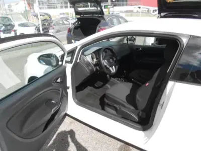 SEAT Ibiza 2008 - 6900 EUR, 349713 km - AUTO.MOTO.pt - 349713km - foto 10 de 14