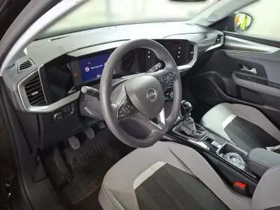Opel Mokka 2023 - 18990 EUR, 34209 km - AUTO.MOTO.pt - 34209km - foto 6 de 8