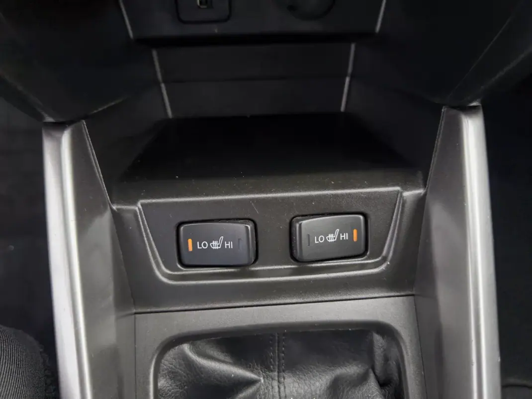 Suzuki Vitara 2019 - 15990 EUR, 77000 km - AUTO.MOTO.pt - 77000km - foto 23 de 32