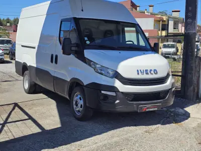 Iveco Daily 2017 - 15999 EUR, 242000 km - foto 1 de 13