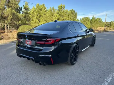 BMW M5 2019 - 84990 EUR, 81000 km - foto 5 de 28