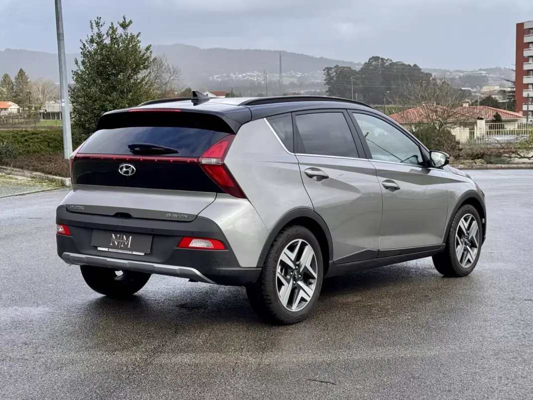 Hyundai Bayon 2021 - 18990 EUR, 1500 km - AUTO.MOTO.pt - 1500km - foto 6 de 28