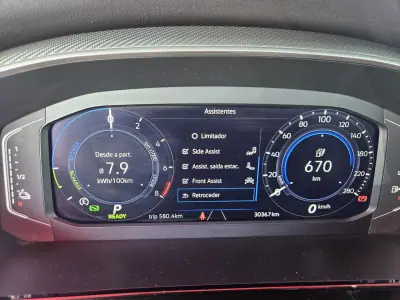 Volkswagen Arteon 2022 - 30500 EUR, 32500 km - AUTO.MOTO.pt - 32500km - foto 41 de 51