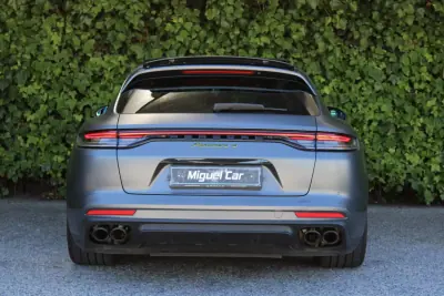 Porsche Panamera Sport Turismo 2021 - 89900 EUR, 47000 km - 47000km - foto 9 de 23