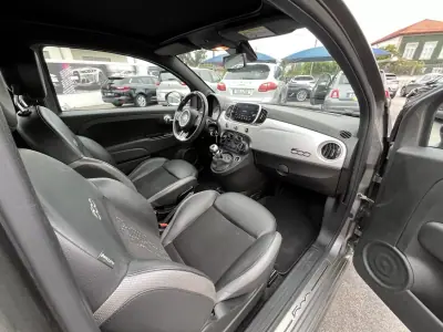 Fiat 500C 2021 - 11250 EUR, 111000 km - AUTO.MOTO.pt - 111000km - foto 28 de 36