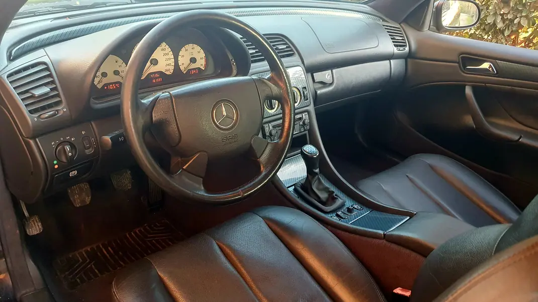 Mercedes-Benz CLK 200 1999 - 7750 EUR, 162000 km - AUTO.MOTO.pt - 162000km - foto 6 de 10