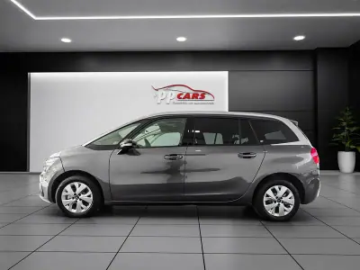 Citroën C4 Spacetourer 2022 - 22950 EUR, 70000 km - AUTO.MOTO.pt - 70000km - foto 17 de 22