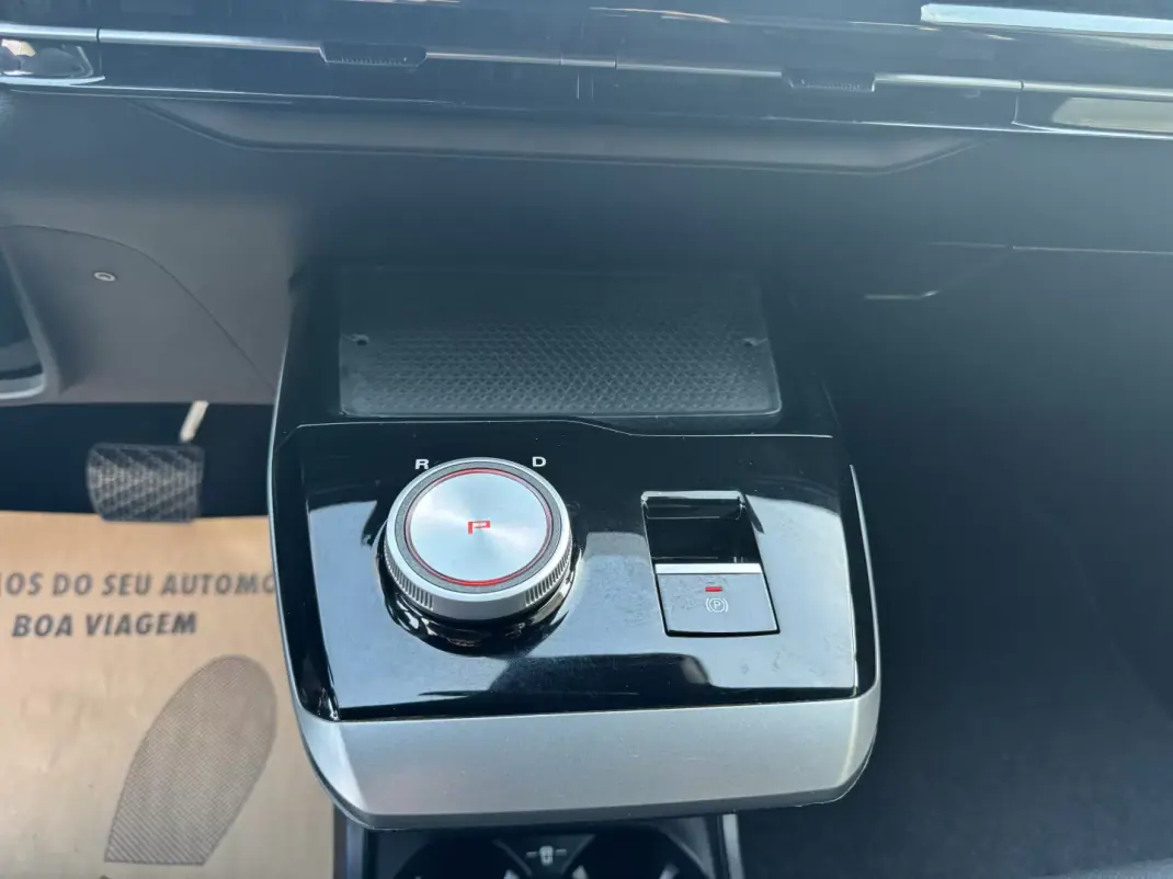 MG MG4 2022 - 18990 EUR, 77000 km - AUTO.MOTO.pt - 77000km - foto 34 de 36