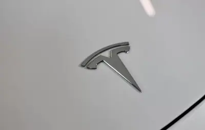 Tesla Model 3 2022 — foto 4 de 23