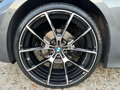 BMW 320 2019 - 32999 EUR, 160700 km - AUTO.MOTO.pt - 160700km - foto 9 de 60