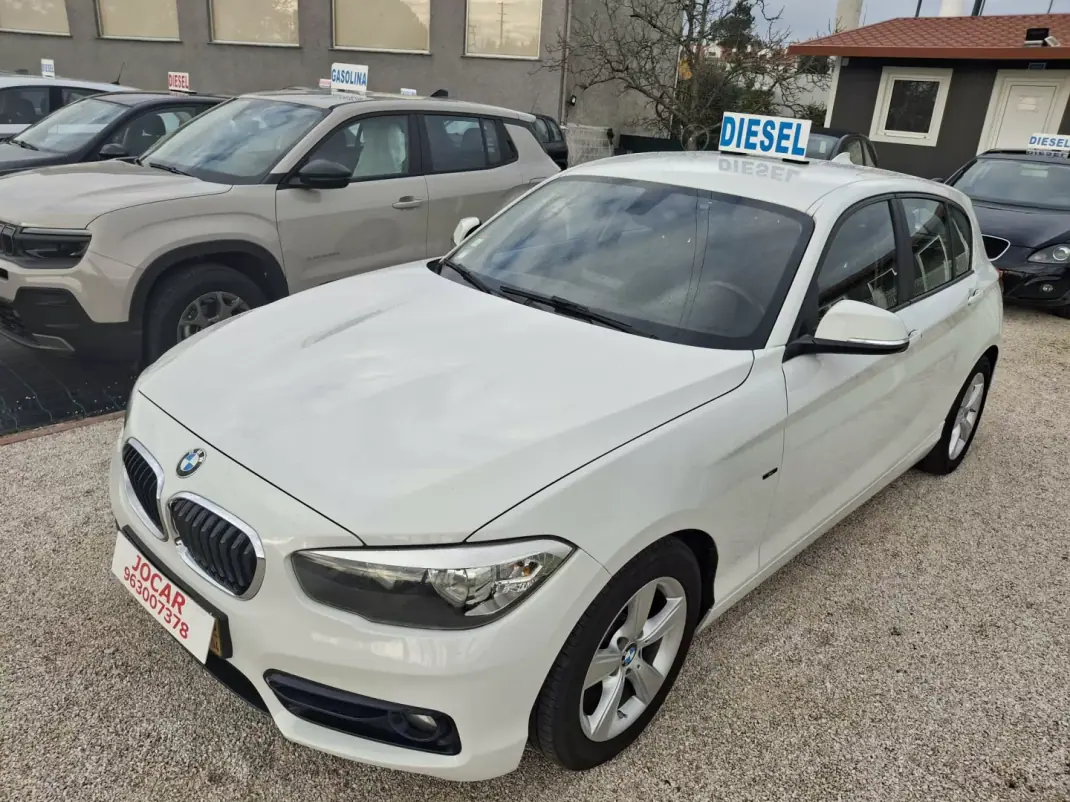 BMW 116 2015 - 1495 EUR, 201000 km - AUTO.MOTO.pt - 201000km - foto 7 de 12