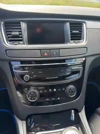 Peugeot 508 SW 2017 - 7500 EUR, 200000 km - AUTO.MOTO.pt - 200000km - foto 15 de 15