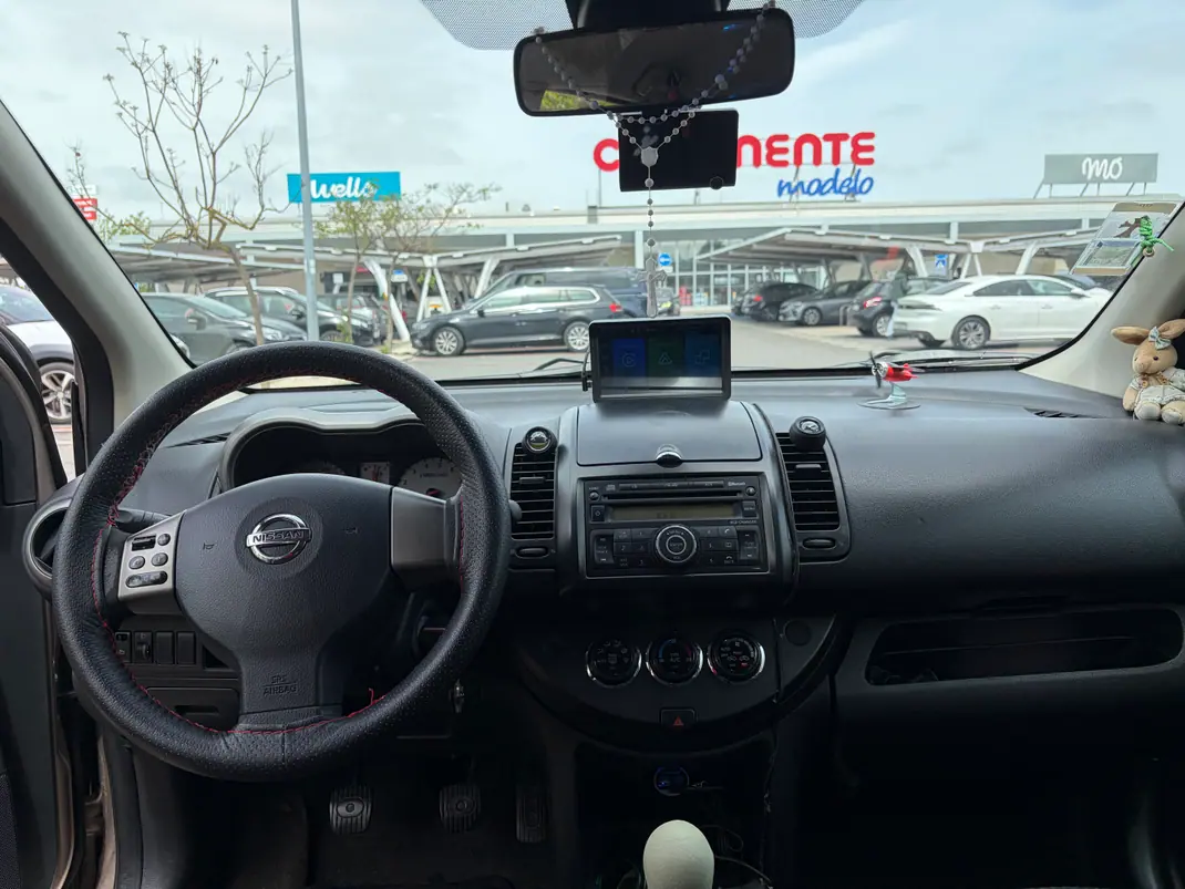 Nissan Note 2008 - 3850 EUR, 226000 km - AUTO.MOTO.pt - 226000km - foto 3 de 4