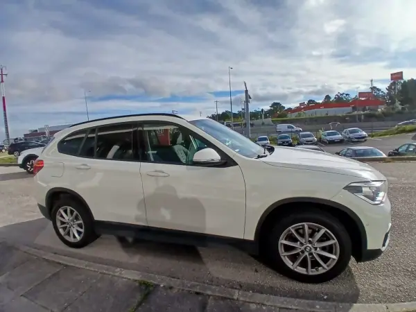 BMW X1 2018 - 18750 EUR, 225000 km - AUTO.MOTO.pt - 225000km - foto 4 de 27