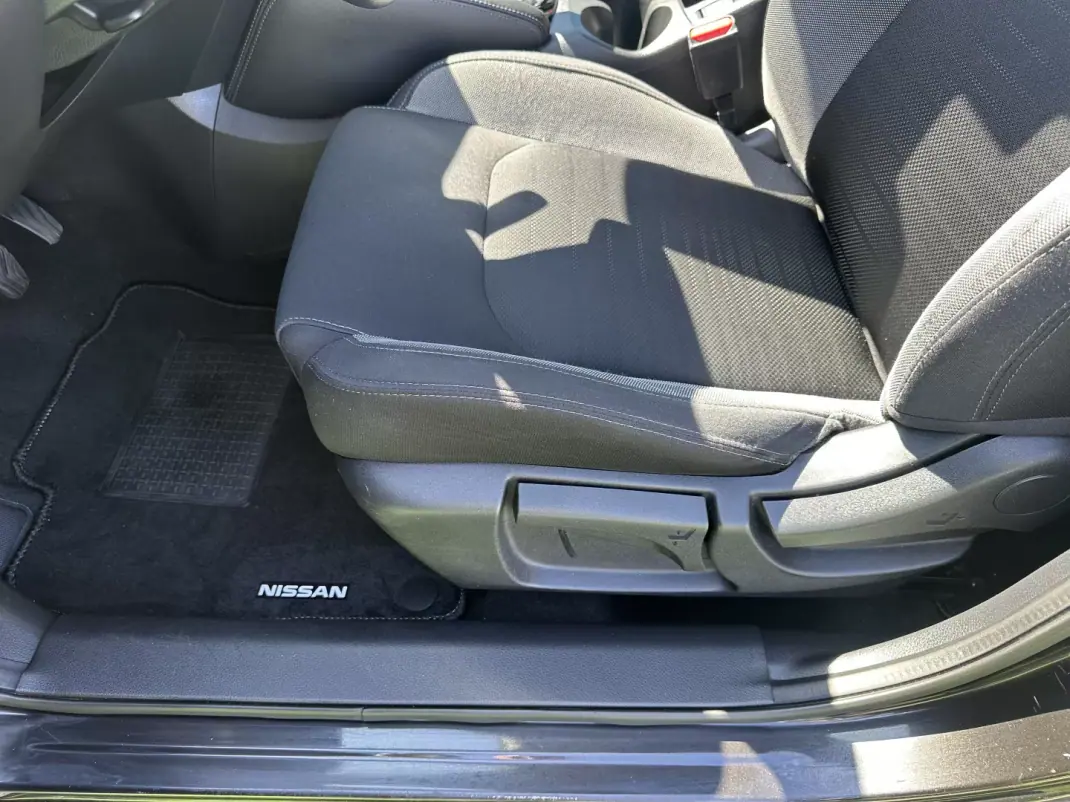 Nissan Qashqai 2018 - 15500 EUR, 200000 km - 200000km - foto 31 de 68