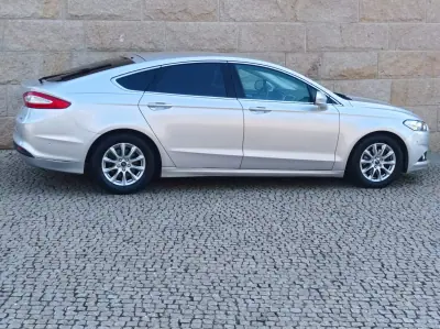Ford Mondeo 2017 - 12490 EUR, 173000 km - AUTO.MOTO.pt - 173000km - foto 3 de 17