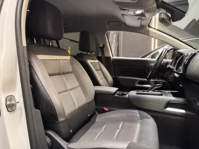 Citroën C5 Aircross 2021 - 20990 EUR, 155900 km - AUTO.MOTO.pt - 155900km - foto 35 de 37