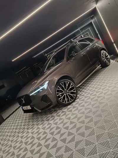 Volvo XC 60 2022 - 41000 EUR, 109000 km - AUTO.MOTO.pt - 109000km - foto 6 de 27