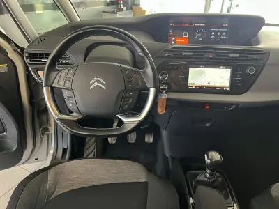 Citroën C4 Spacetourer 2020 - 14600 EUR, 139723 km - AUTO.MOTO.pt - 139723km - foto 9 de 25