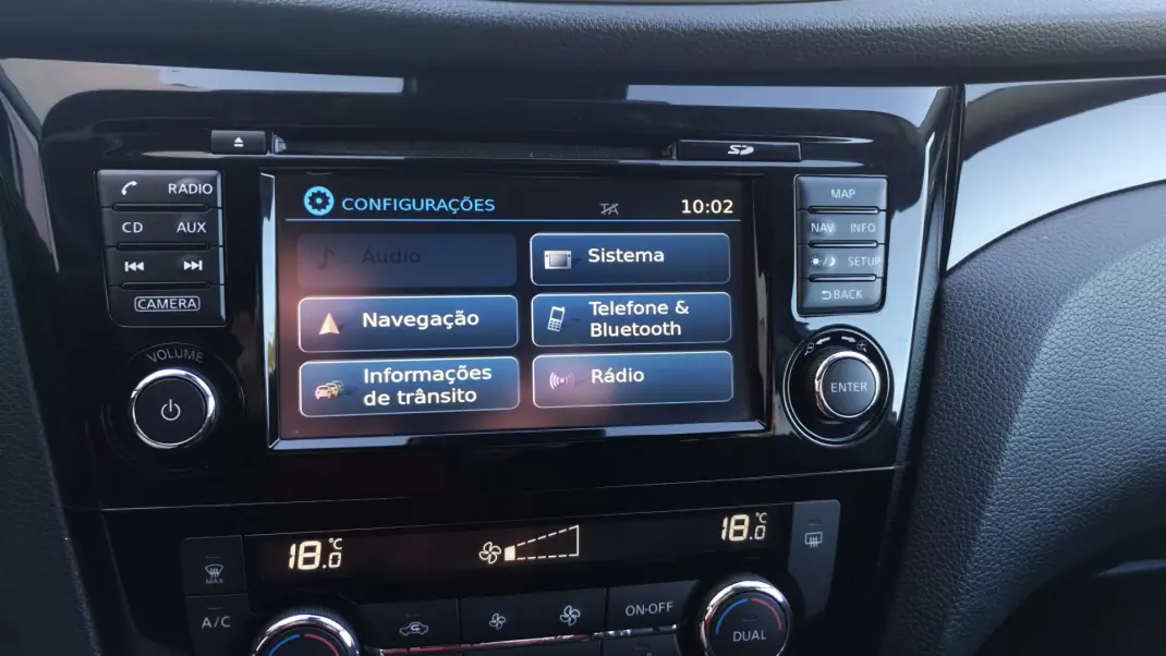 Nissan Qashqai 2017 - 15999 EUR, 139999 km - AUTO.MOTO.pt - 139999km - foto 26 de 34