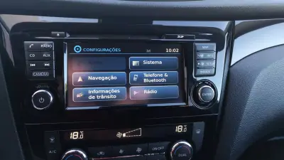 Nissan Qashqai 2017 - 15999 EUR, 139999 km - AUTO.MOTO.pt - 139999km - foto 26 de 34