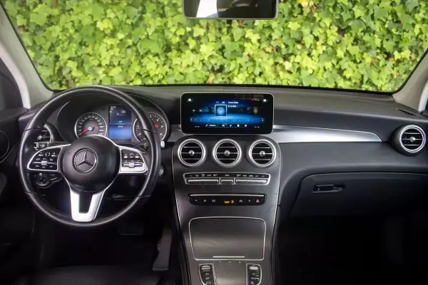 Mercedes-Benz GLC 220 2020 - 39900 EUR, 85000 km - AUTO.MOTO.pt - 85000km - foto 14 de 19