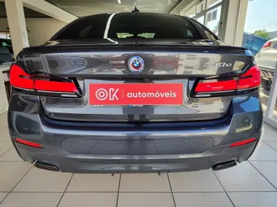 BMW 530e 2022 - 38500 EUR, 34000 km - AUTO.MOTO.pt - 34000km - foto 9 de 46