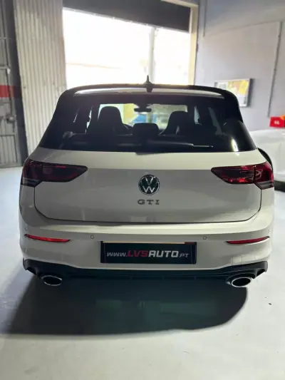 Volkswagen Golf 2022 — foto 4 de 52