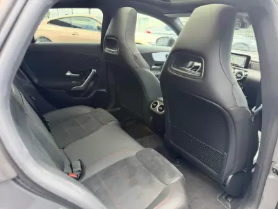 Mercedes-Benz CLA 180 2021 - 31500 EUR, 89000 km - AUTO.MOTO.pt - 89000km - foto 14 de 15