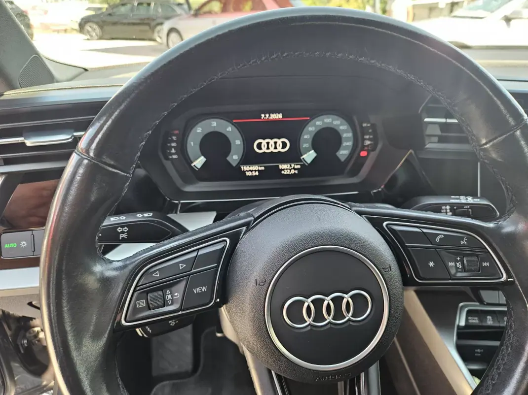 Audi A3 Sportback 2021 - 22900 EUR, 150000 km - 150000km - foto 17 de 42